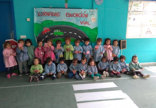 Meniños e meniñas da gardería municipal da Ulloa participaron no Programa de Educación Viaria do Concello de Oroso